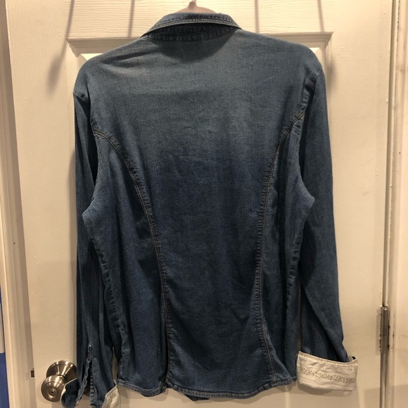 St. John’s Bay Denim Snap Shirt XL - Picture 2 of 7